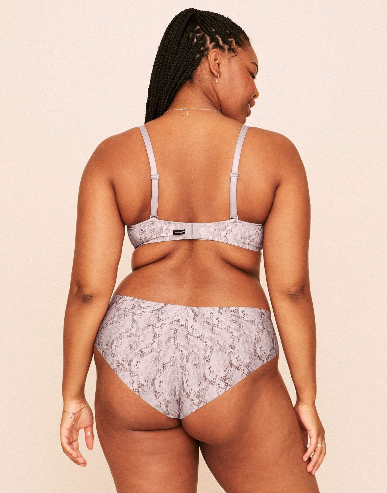 Nayeli Lightly Lined T-Shirt Bra Lined Print