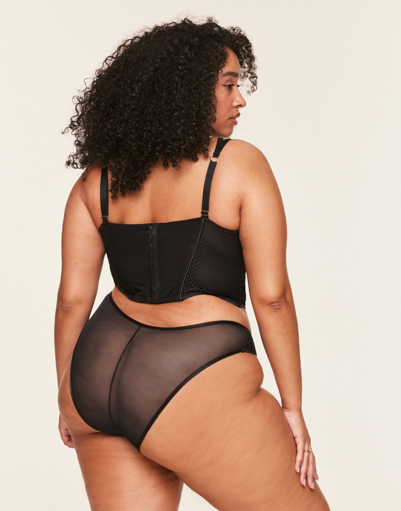 Dominika Lined Black