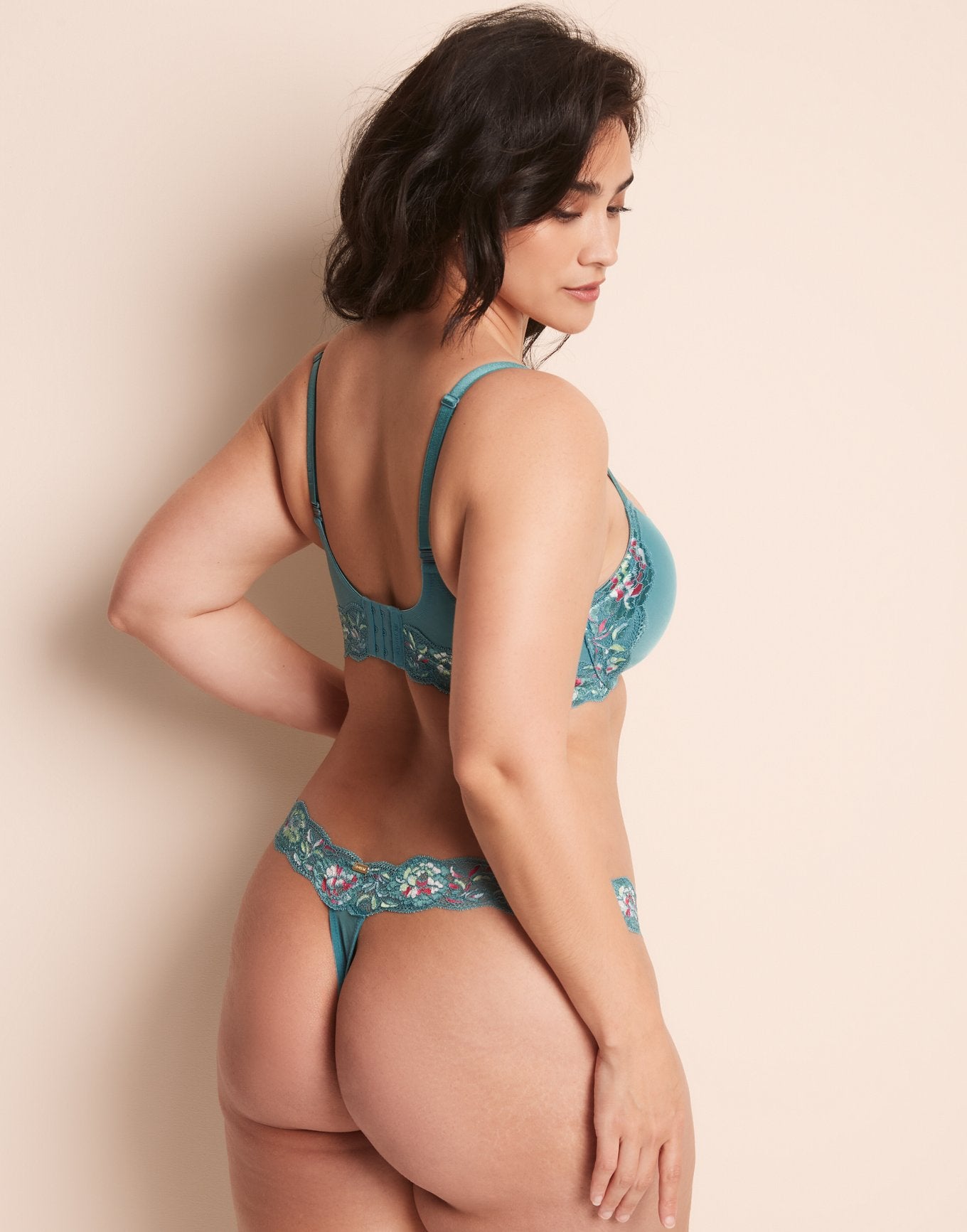 Paxton Contour Print