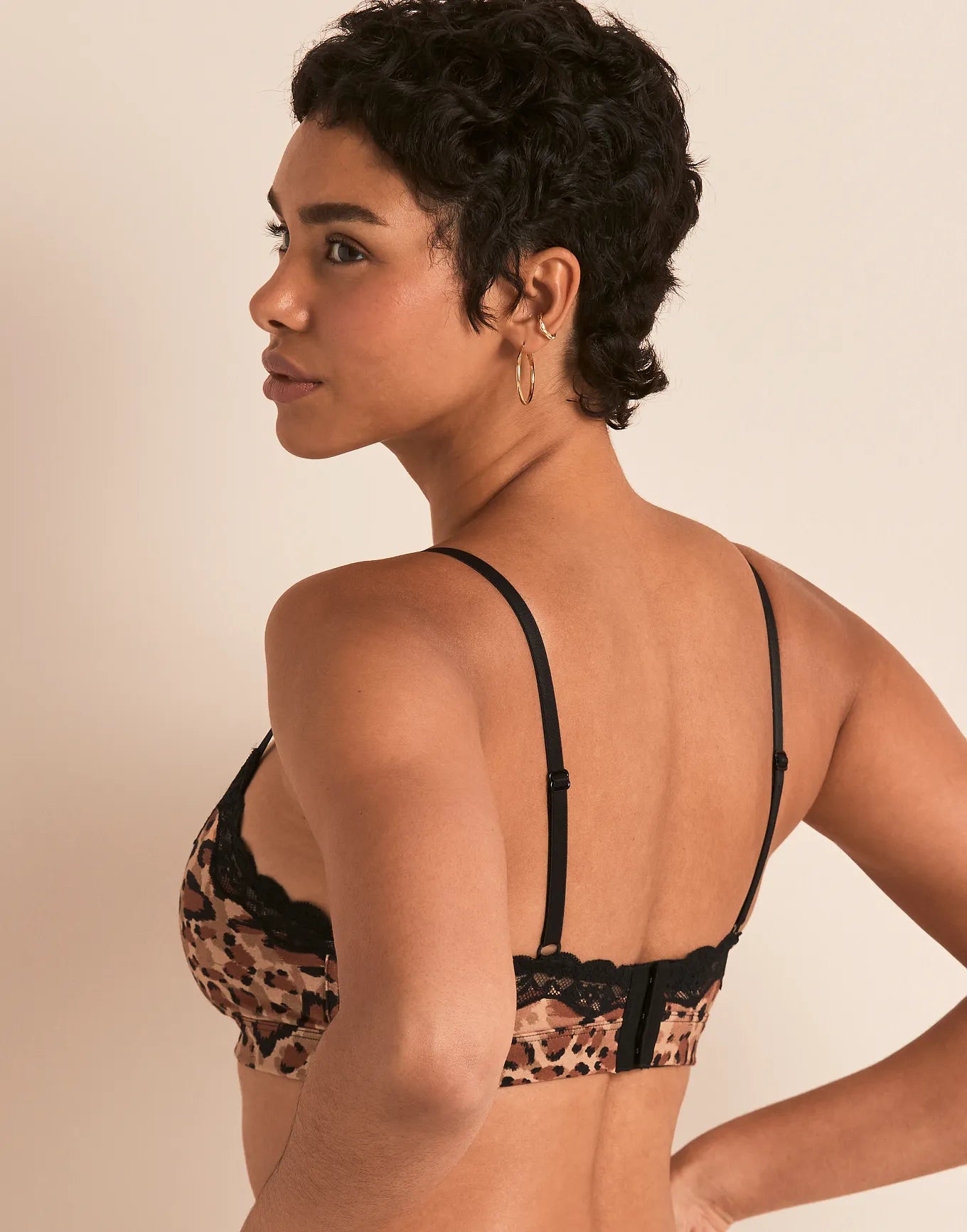 Jersey Wireless Triangle Unlined Print
