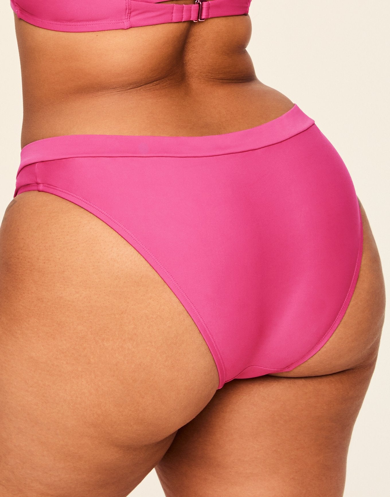 Demi Pink