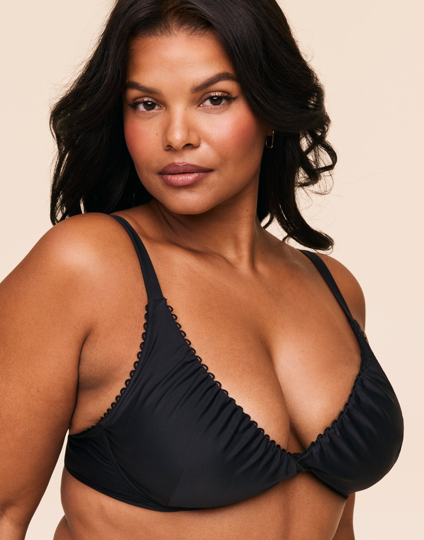 Pilar Contour Black
