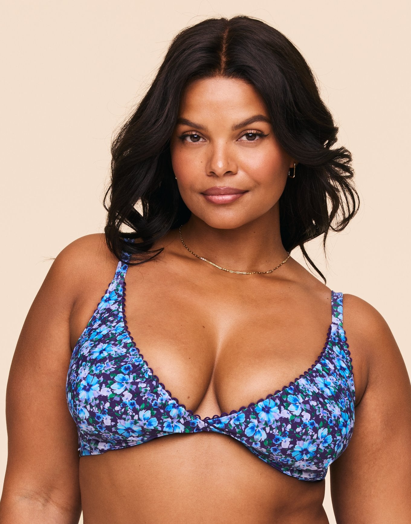 Pilar Contour Print