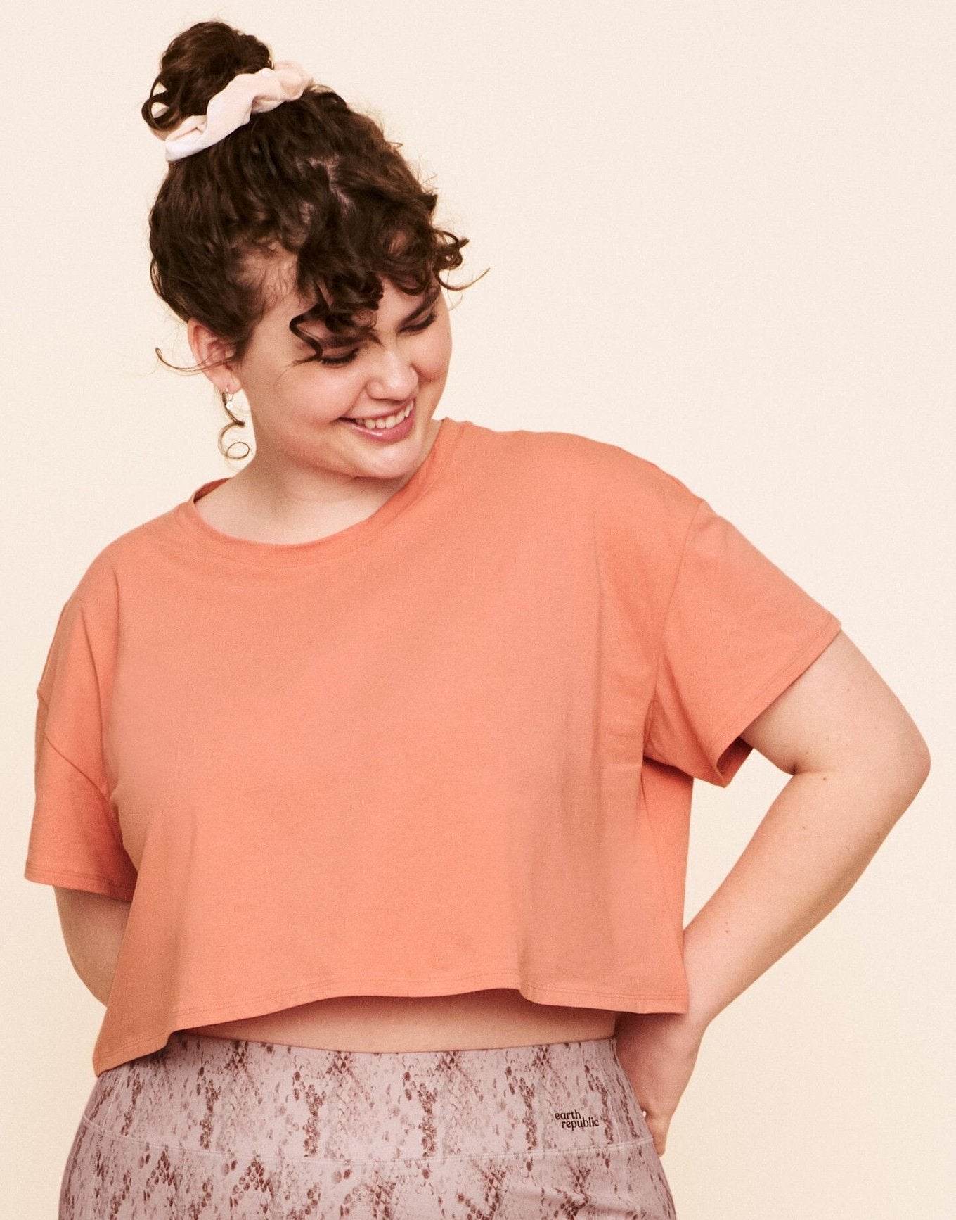 Austyn Cropped Crew Neck Tee Print