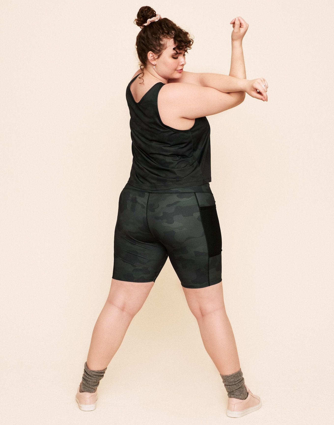 Micah Cropped Tank Print