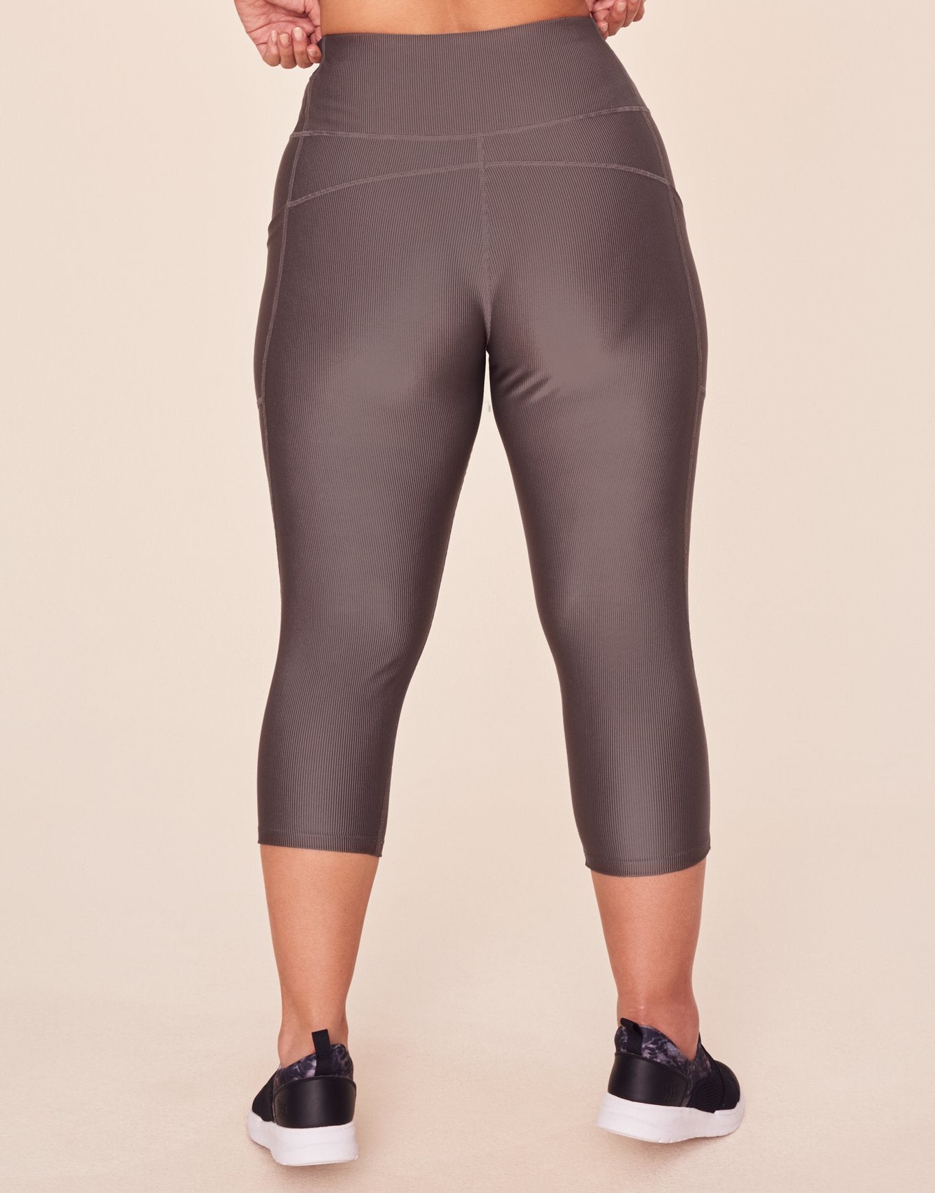 Remy Rib Lace-Up Crop Gray