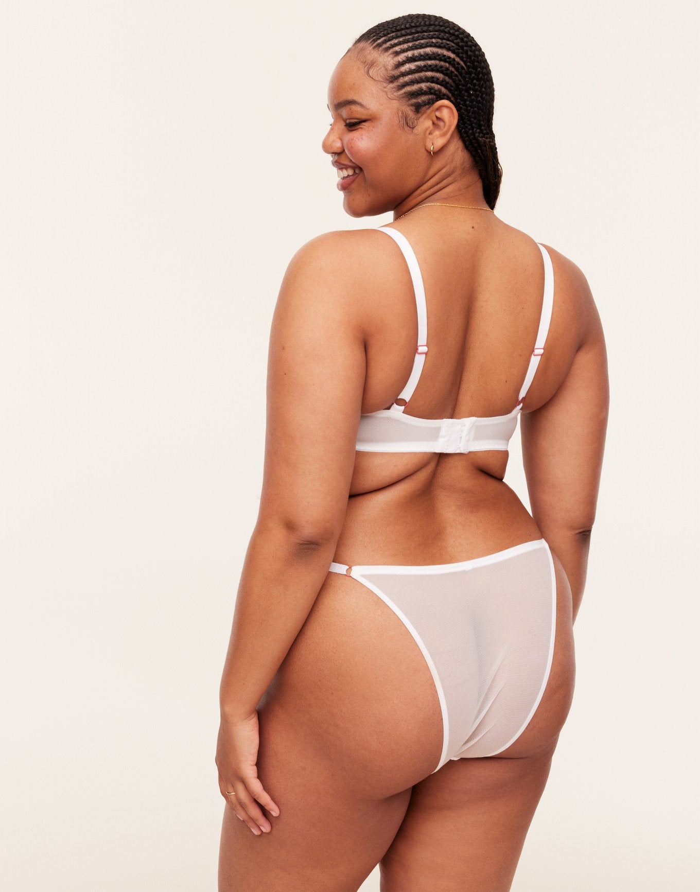 Bettie Contour White
