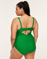 Evangeline Contour