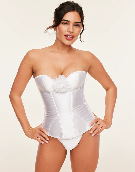 Laurin Contour White