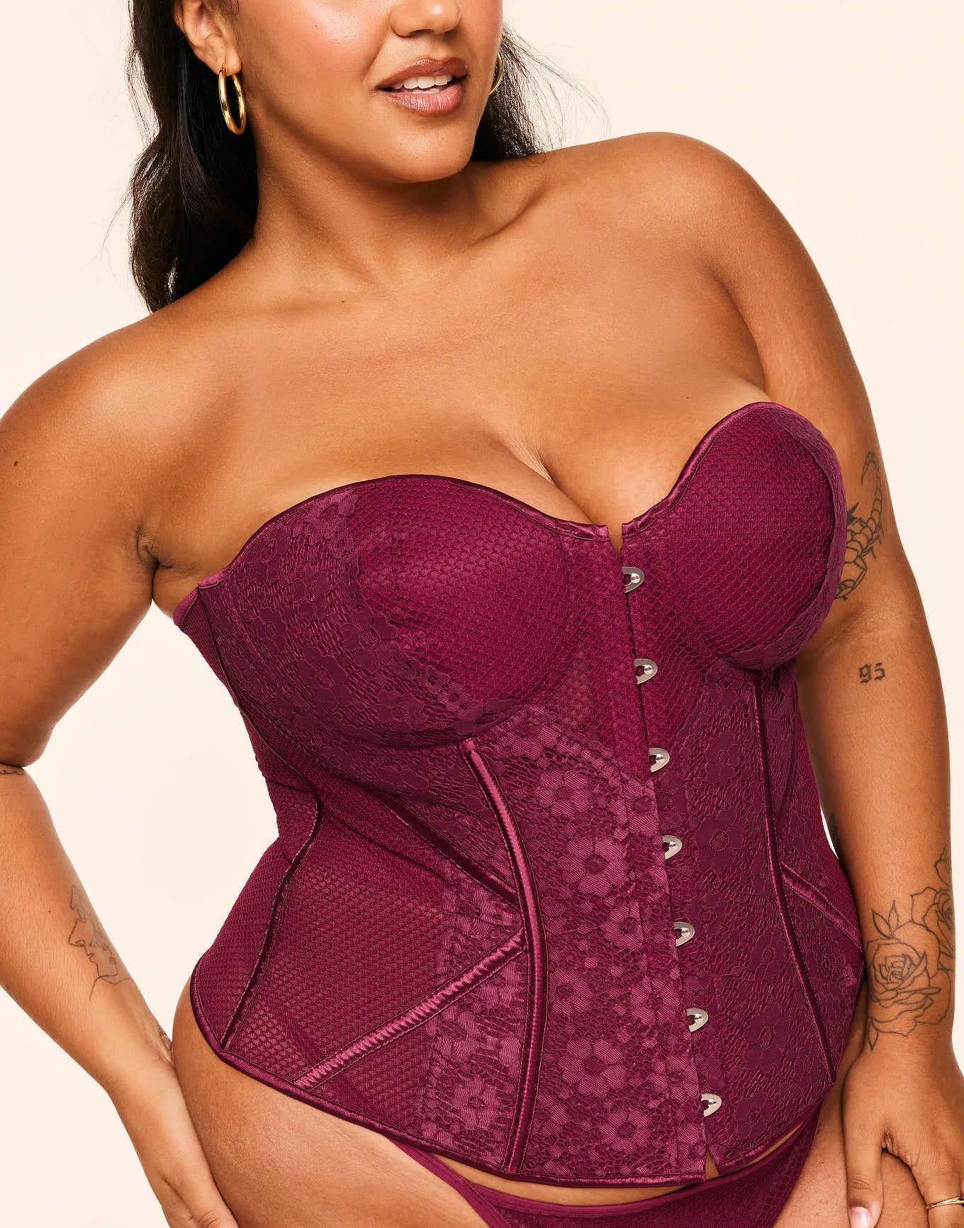 Padma Contour Red