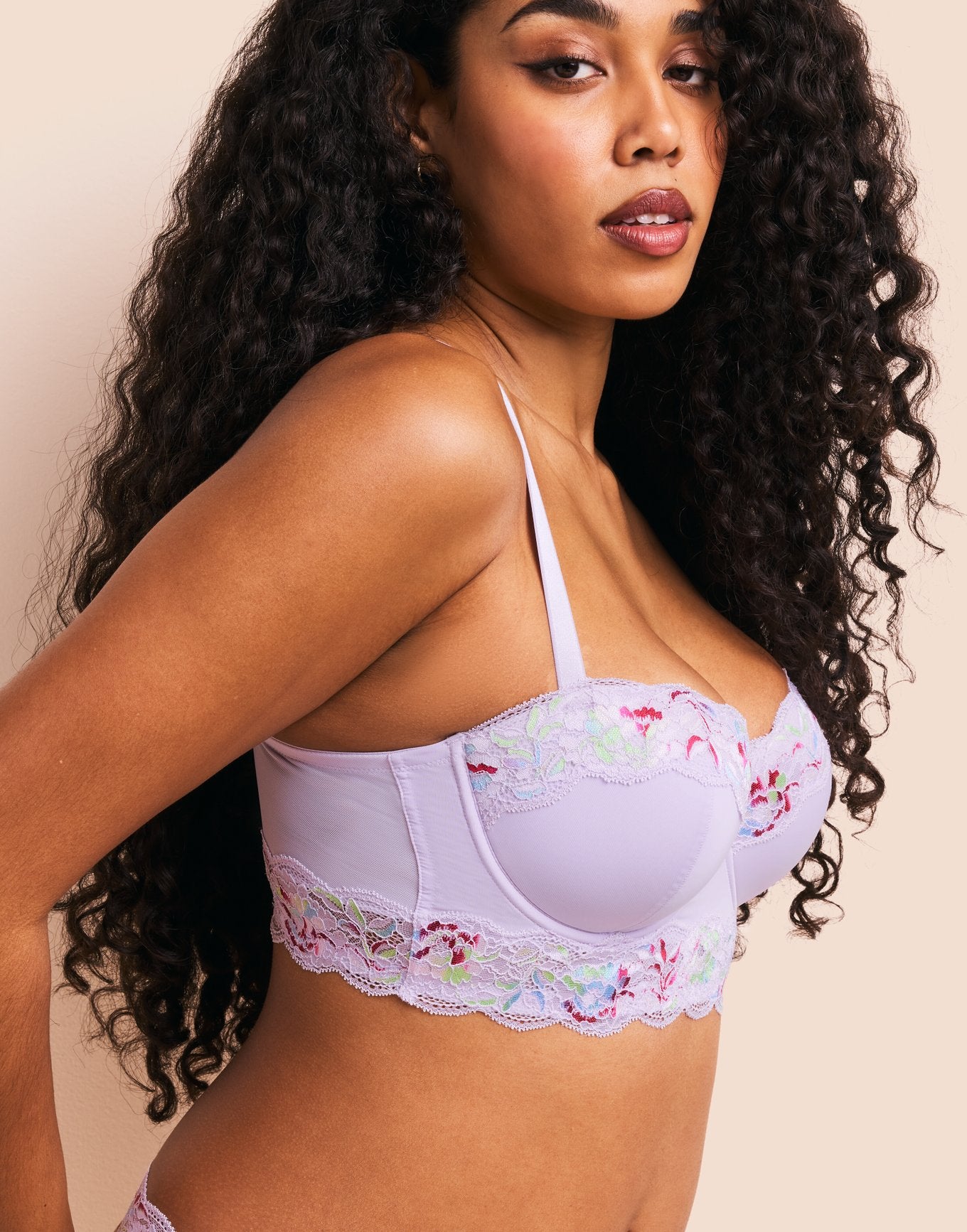 Mavis Contour Print