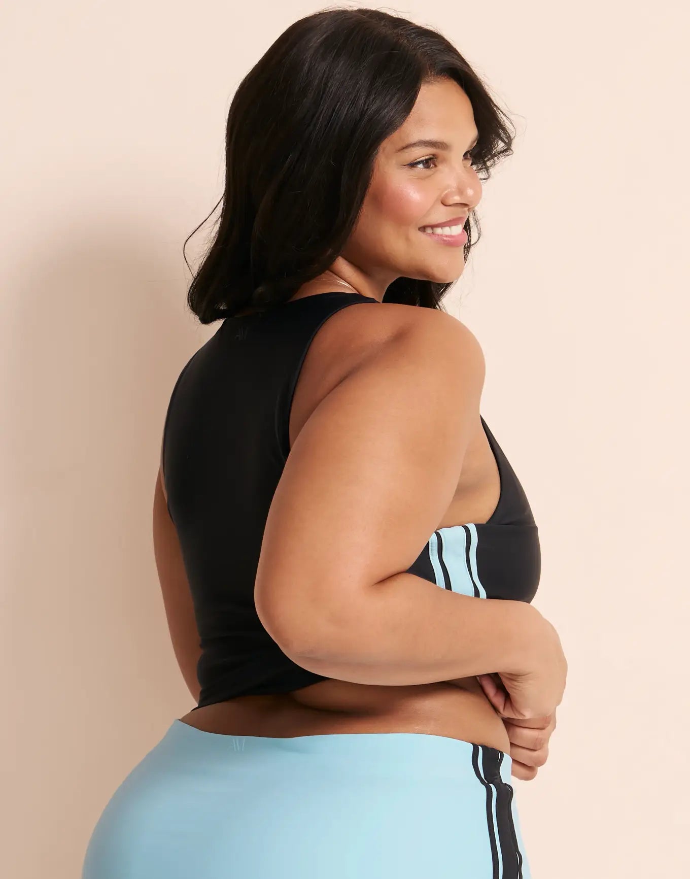 Ace Contour Black
