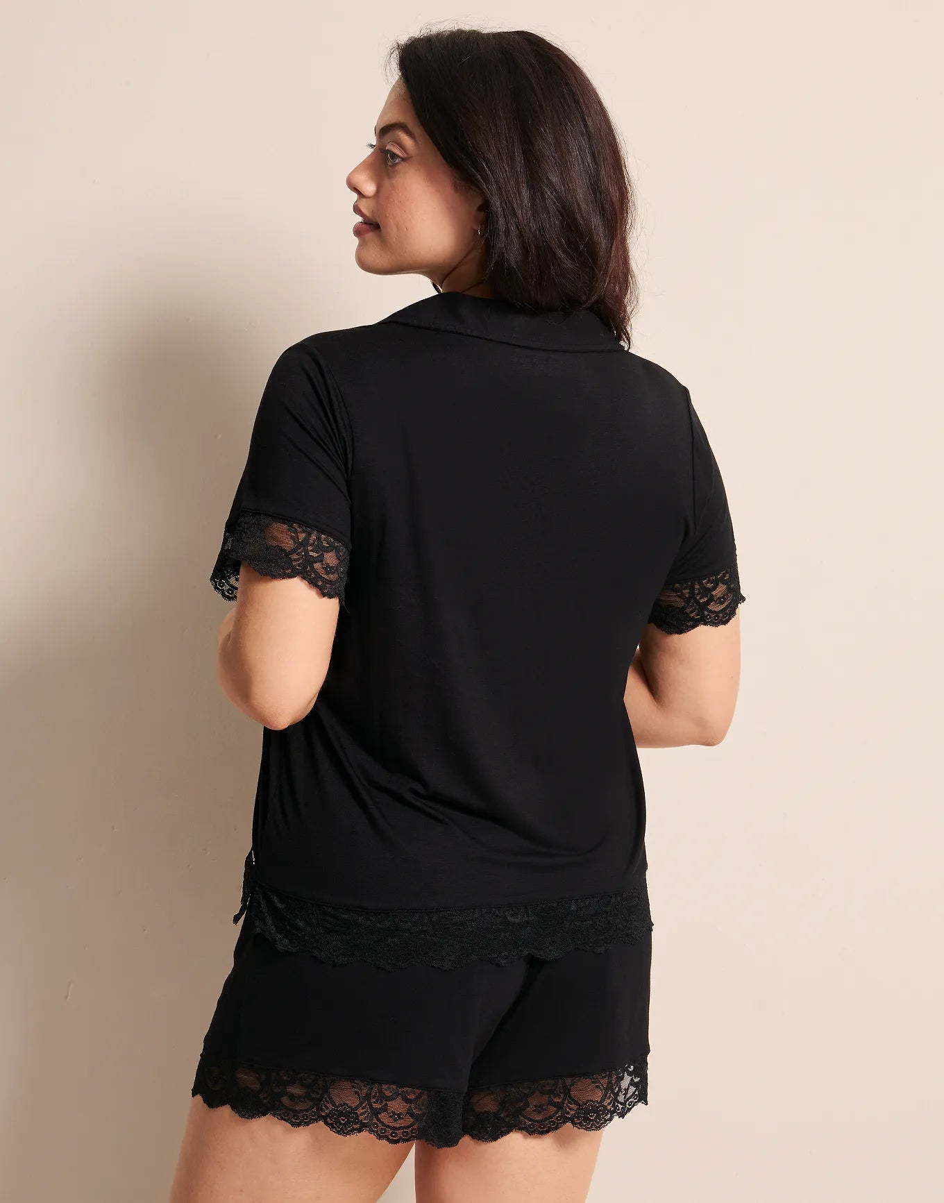 Isa Black