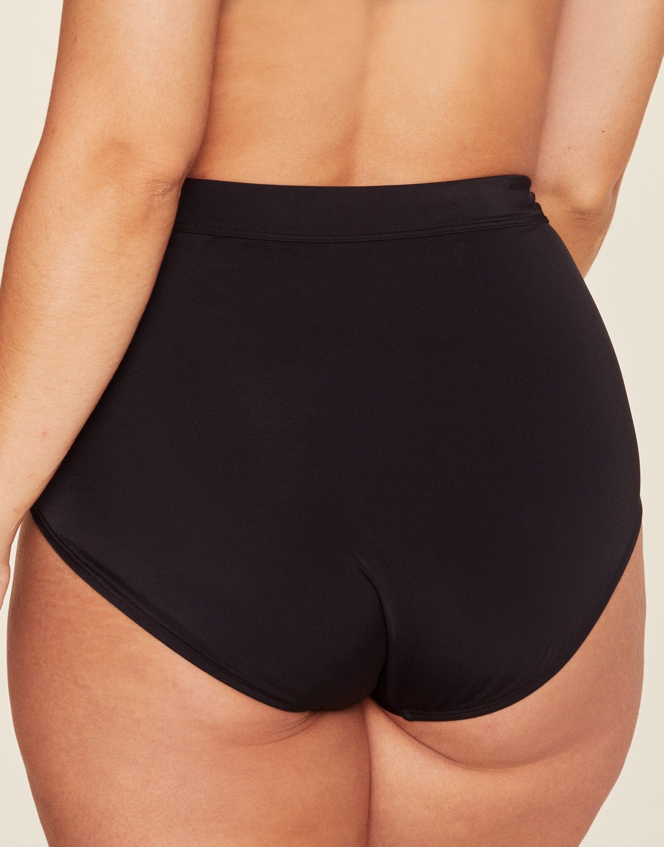 Vivien Black