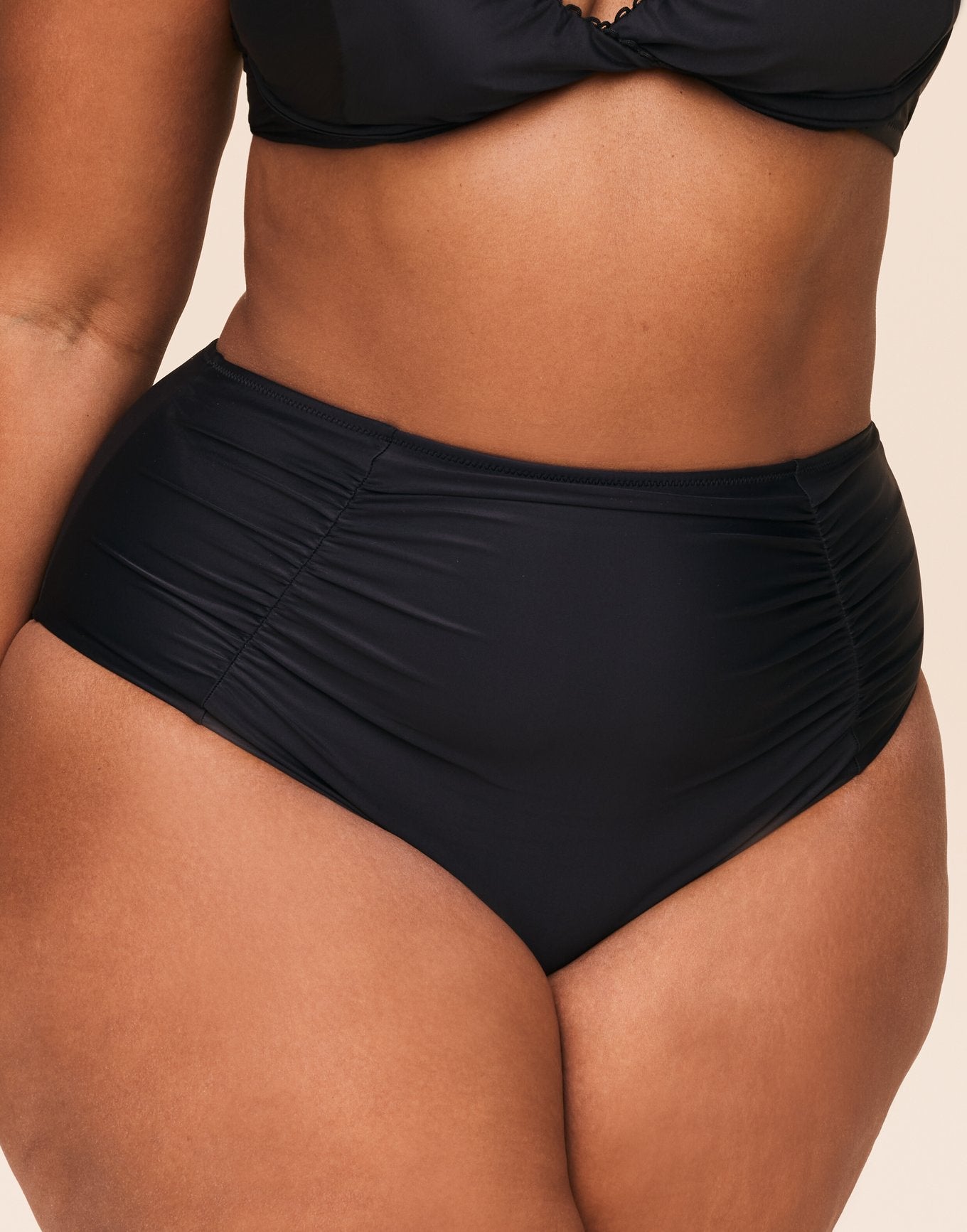 Pilar Black